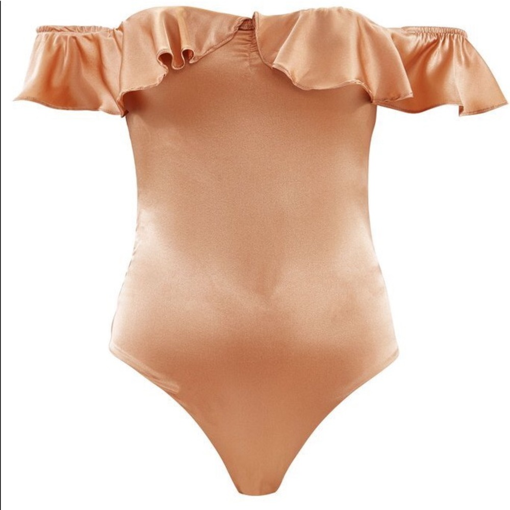 For love lemons VIRGO RUFFLE OFF SHOULDER BODYSUIT